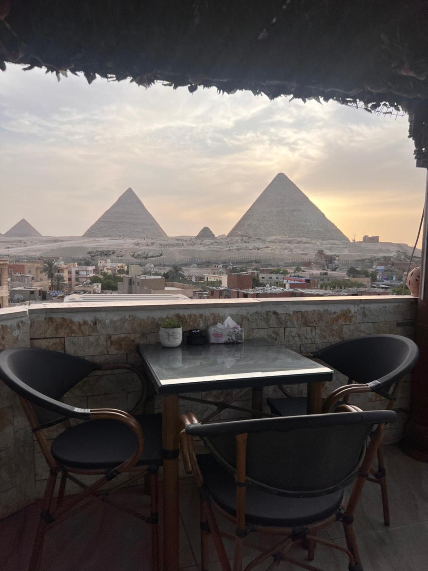 Hotel Pyramids 4*
