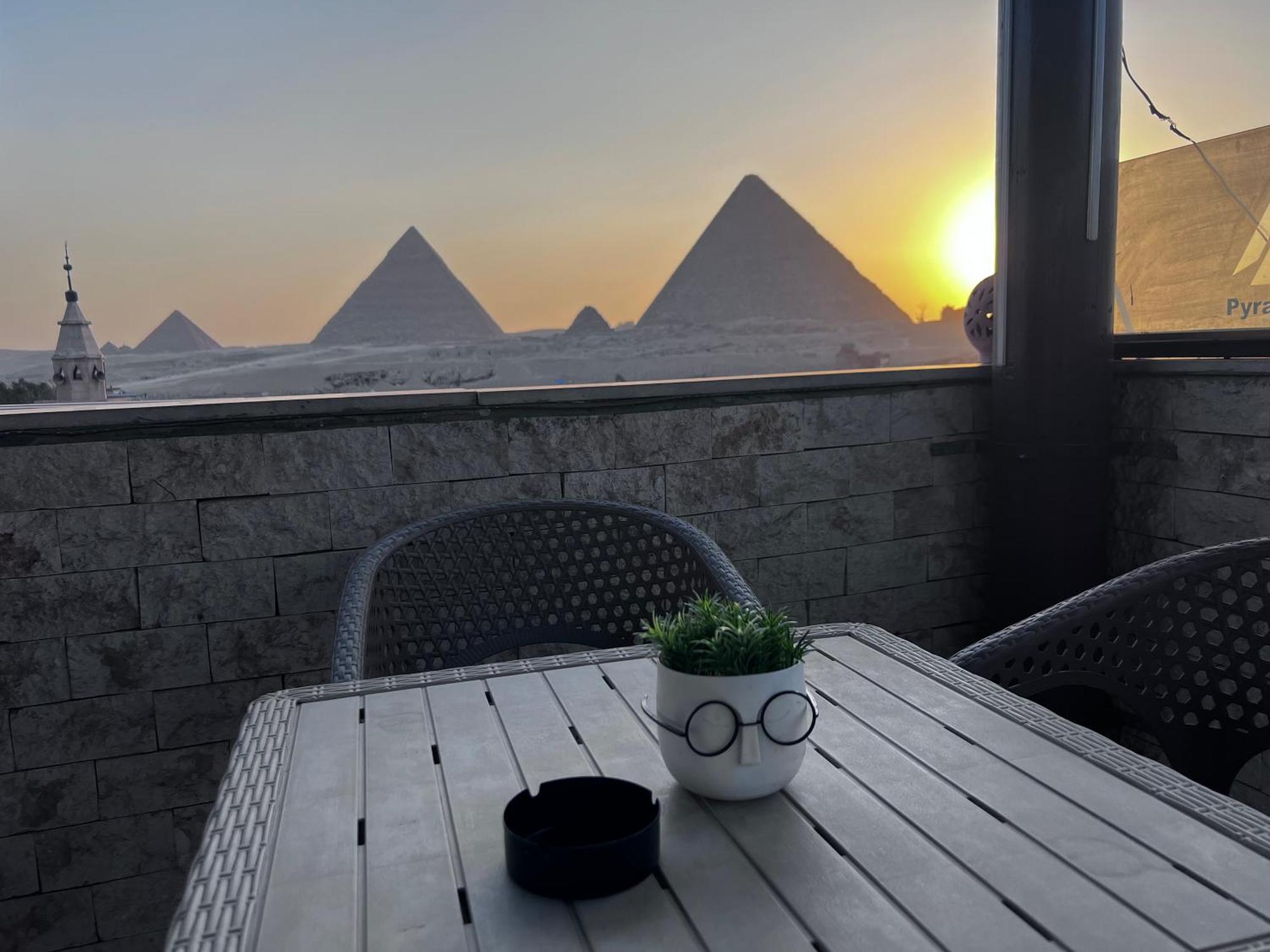 Pyramids 4* Cairo