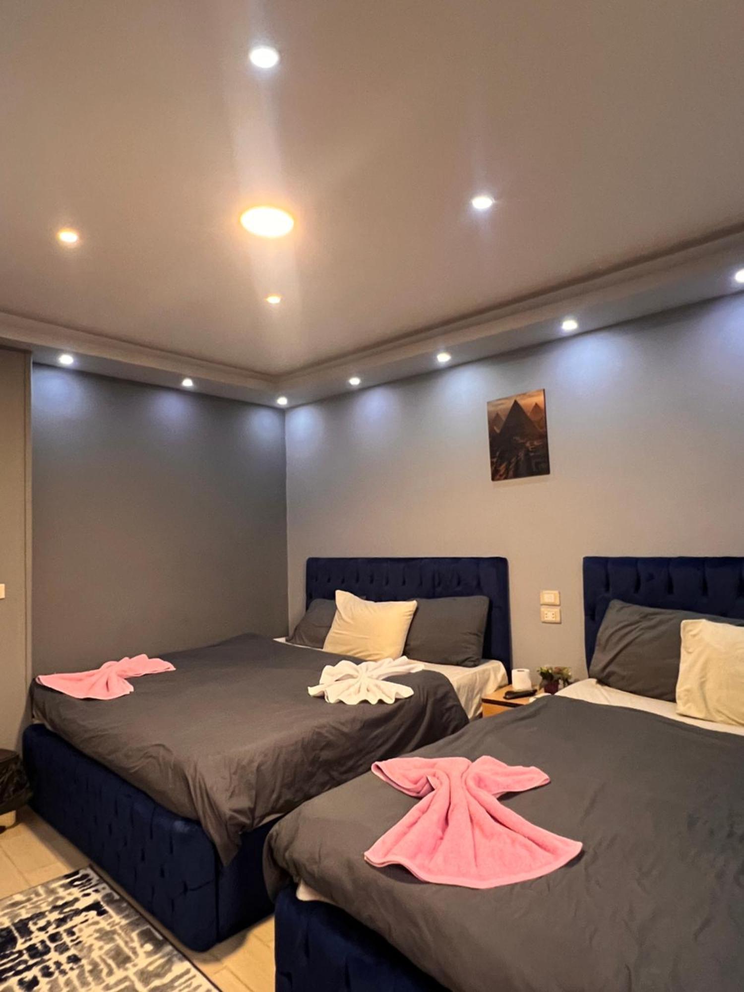 Hotel Pyramids 4*
