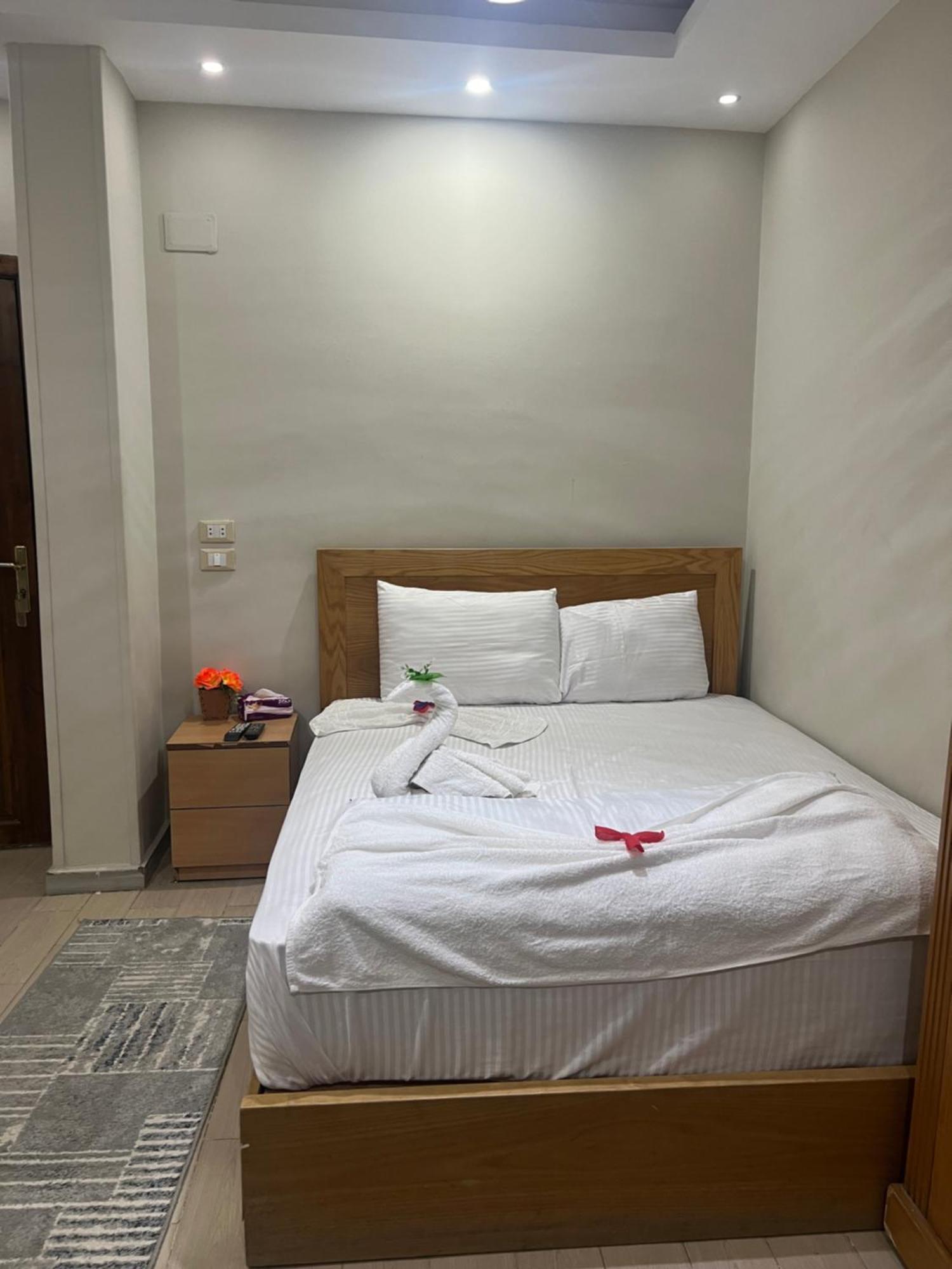 Pyramids Hotel 4*